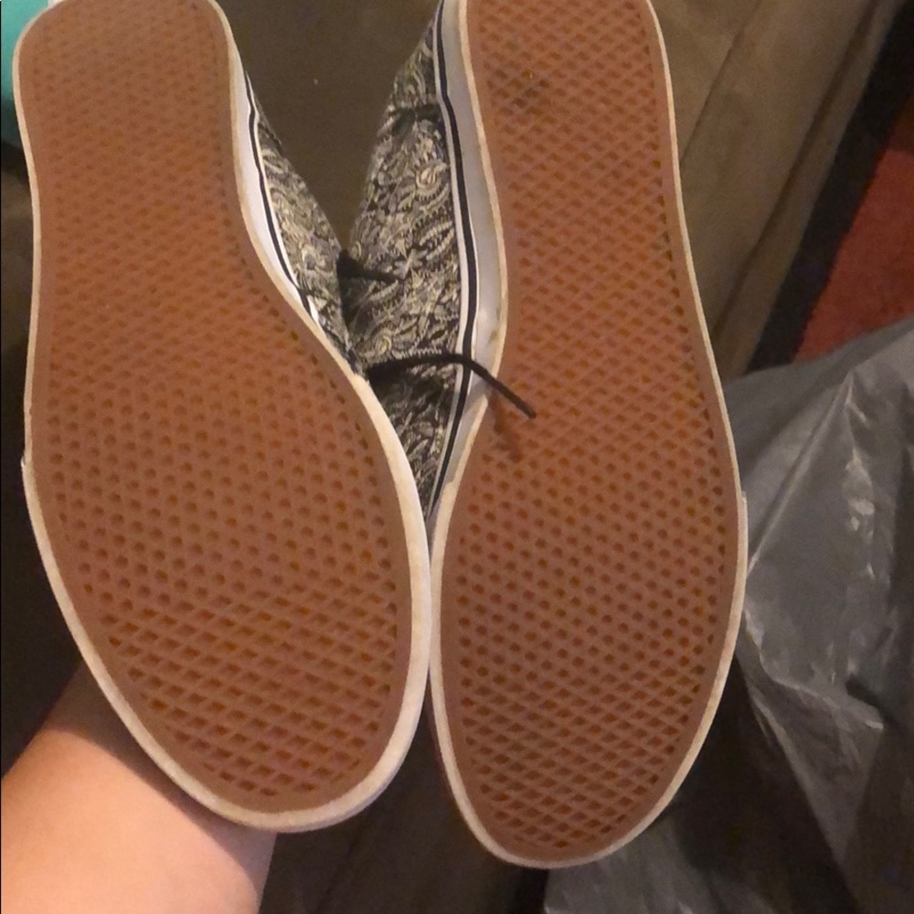 Unique vans! - Picture 2 of 3